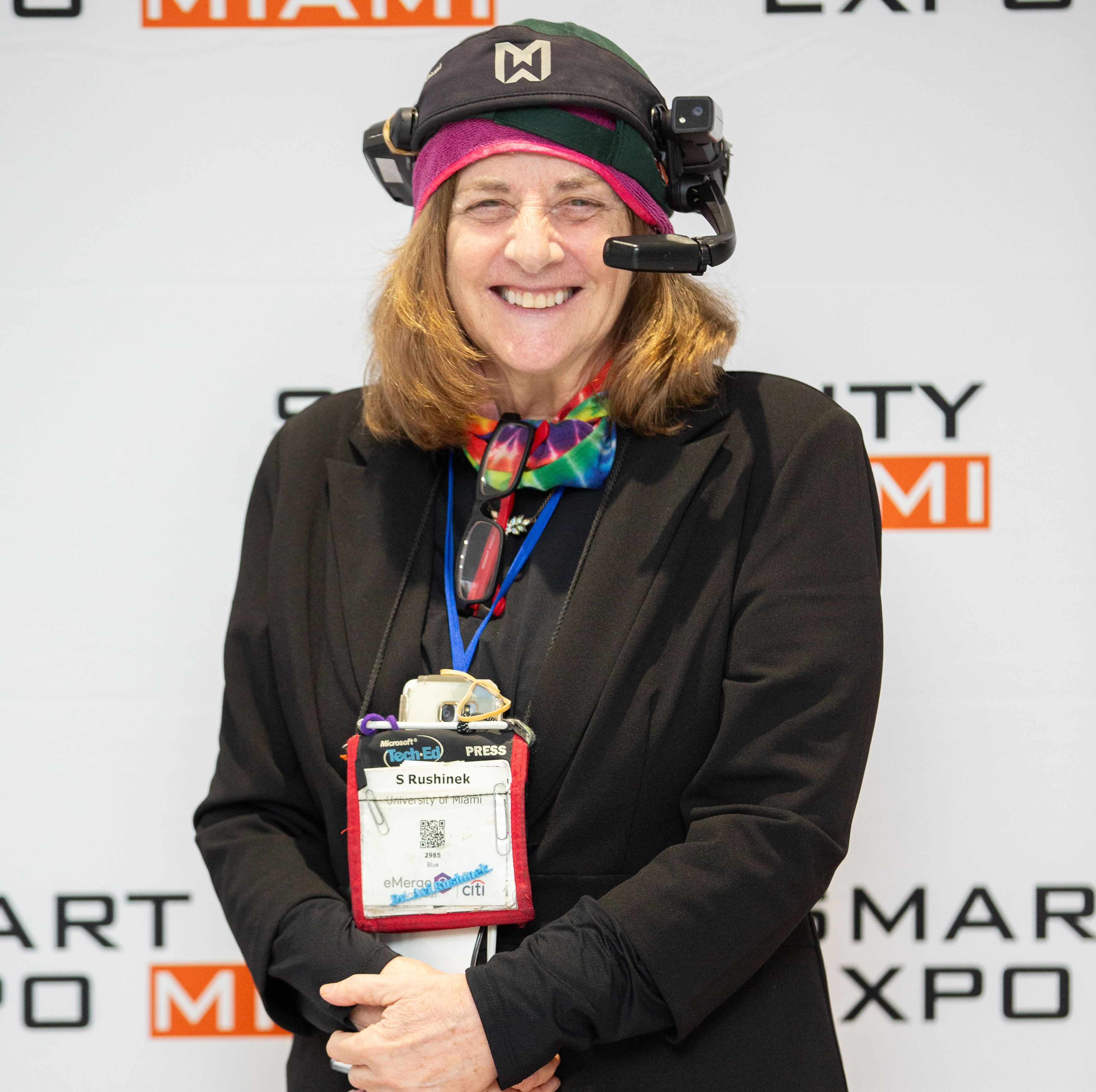 Dr. Sara Rushinek
